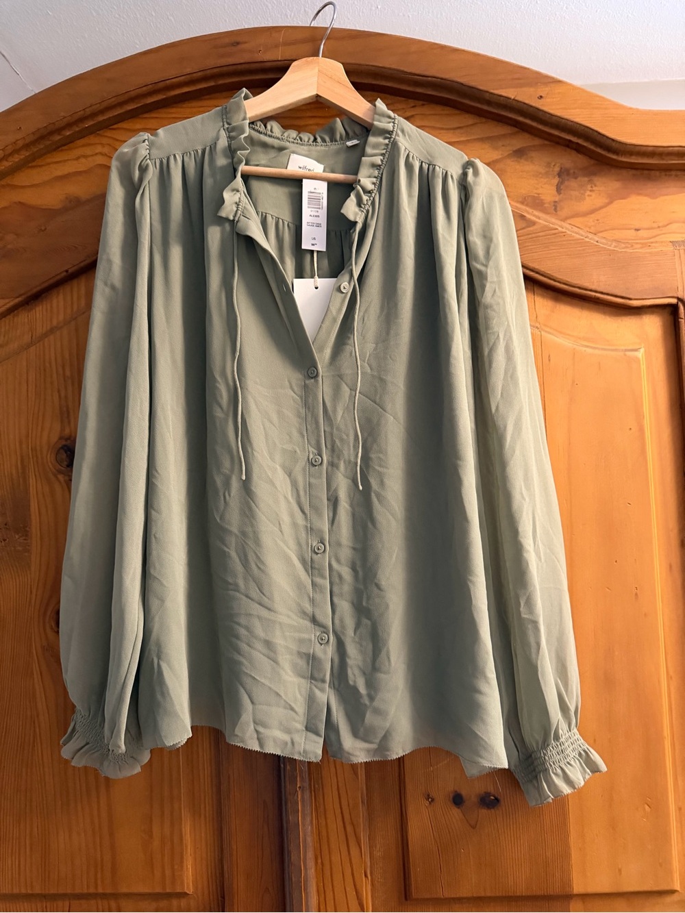 Wilfred Sage Green Ruffle-Neck Button Front Blouse